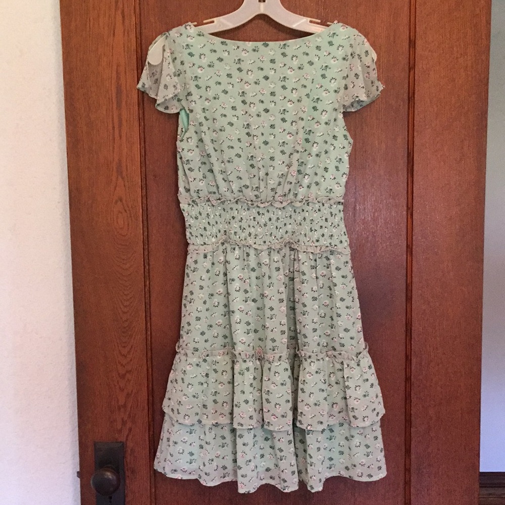 Dress - Picture 2 of 5